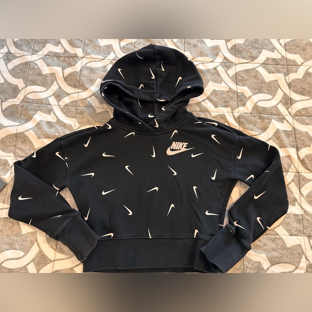 Nike Girls Black and White Logo Sweater